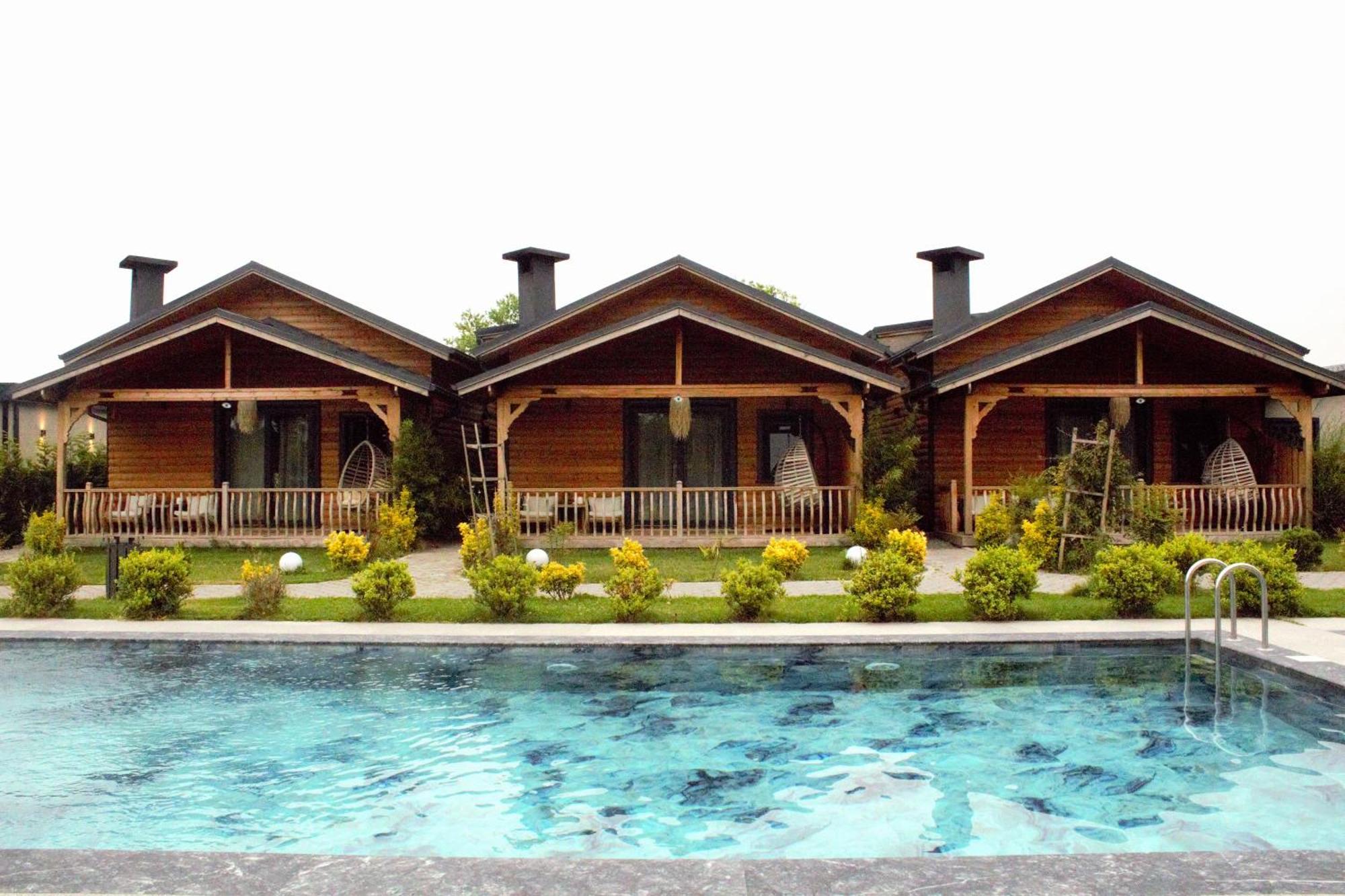 Gölevi Konaklama&Restaurant Sapanca Bagian luar foto